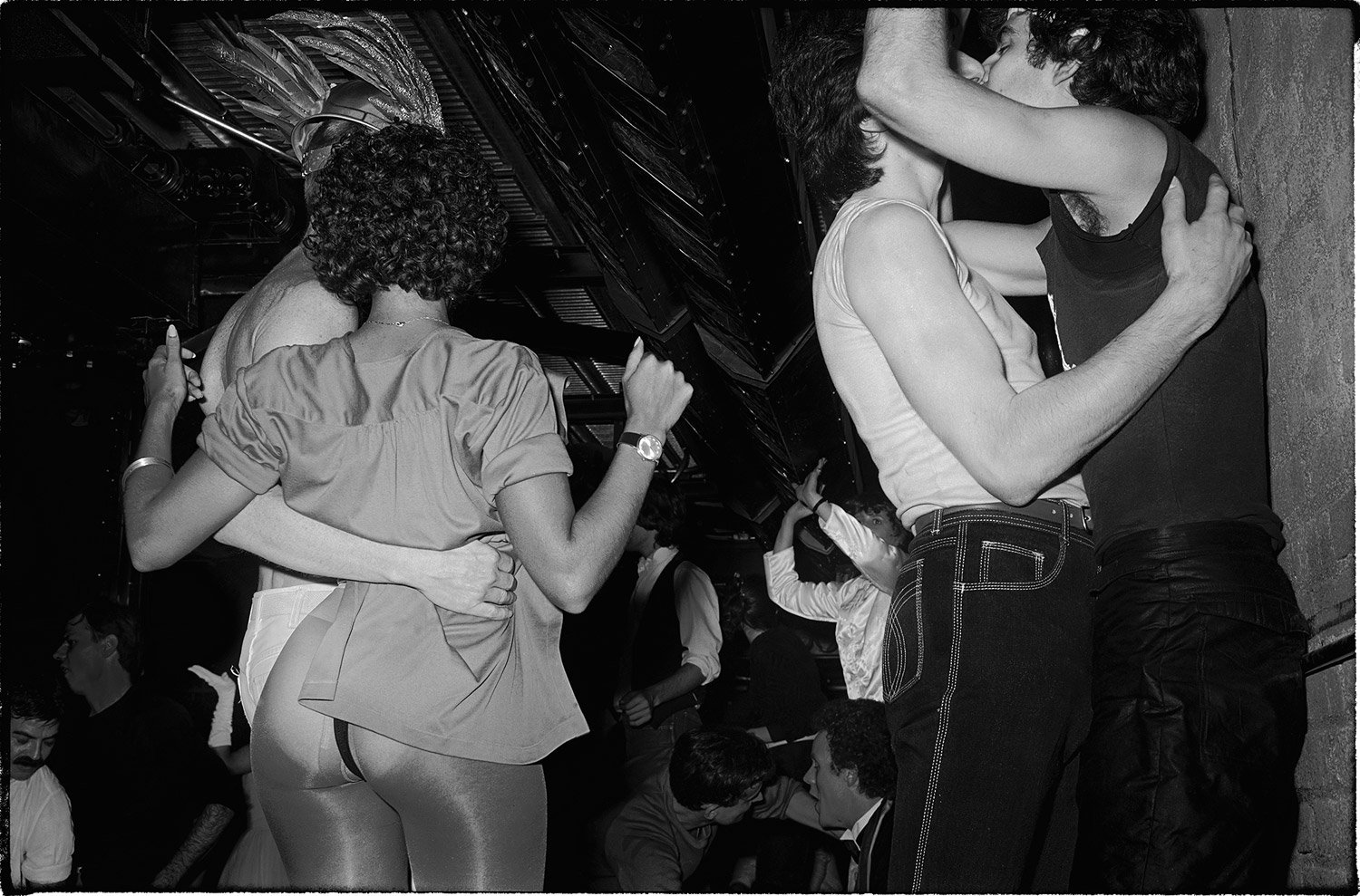 Секс Танцы В Ночном Клубе