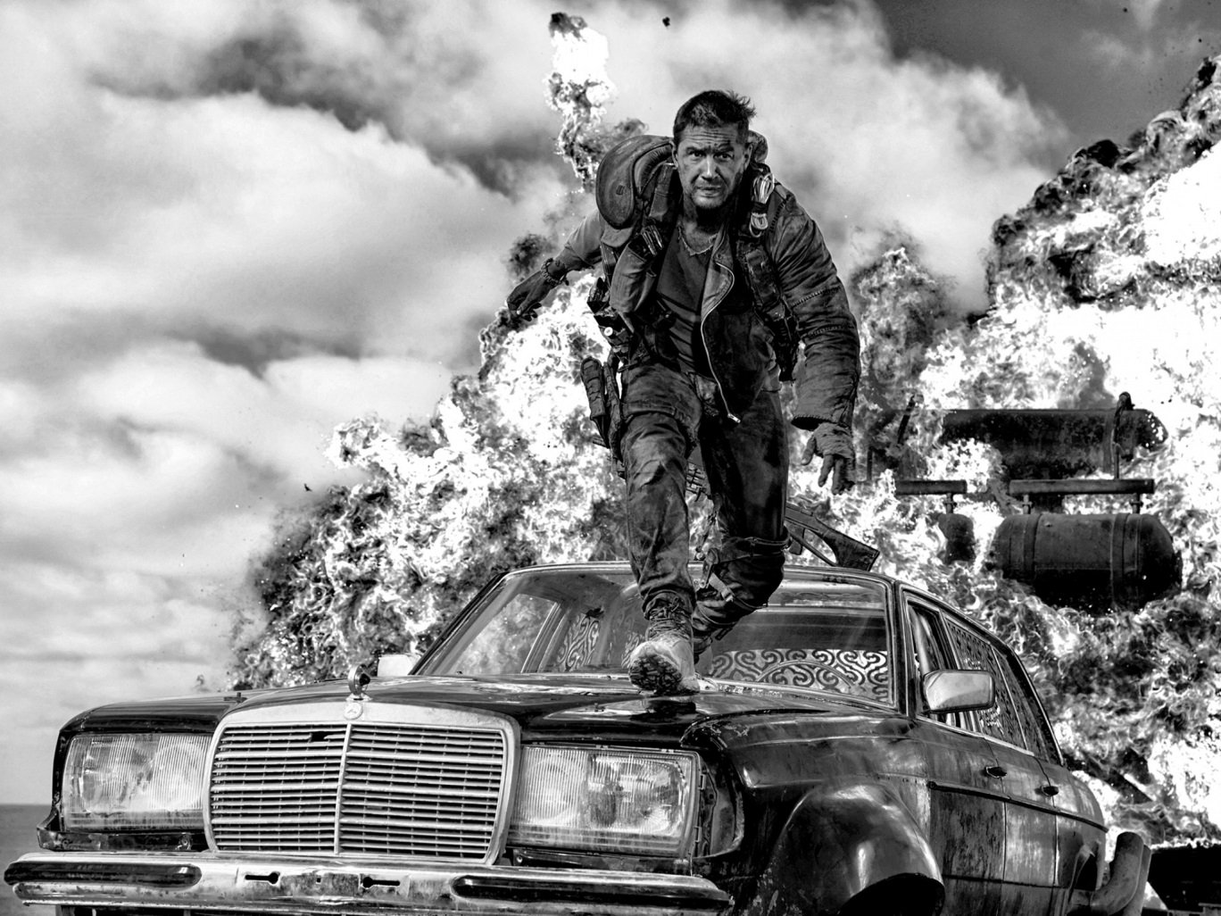 Mad Max: Fury Road — Black & Chrome Edition безумный макс: дорога ярости сиквел приквел про фуриосу джордж миллер отвратительные мужики disgusting men
