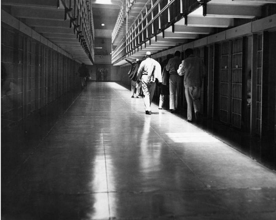 тюрьма Алькатрас фото Алькатраса отвратительные мужики disgusting men
