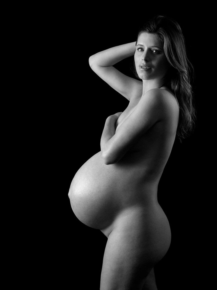 Pregnant pegging erotic art
