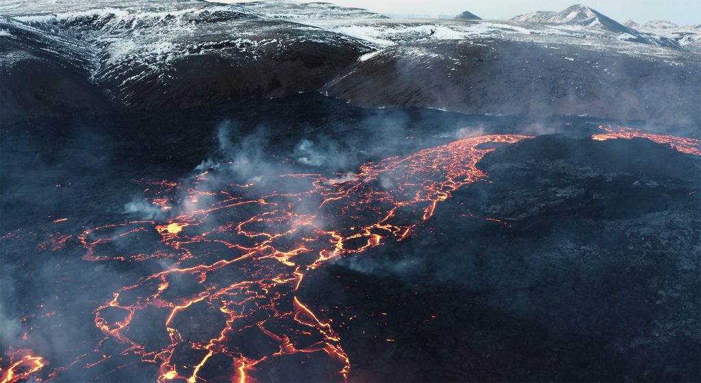 Фаградальсфьядль исландский вулкан в исландии извержение 2021