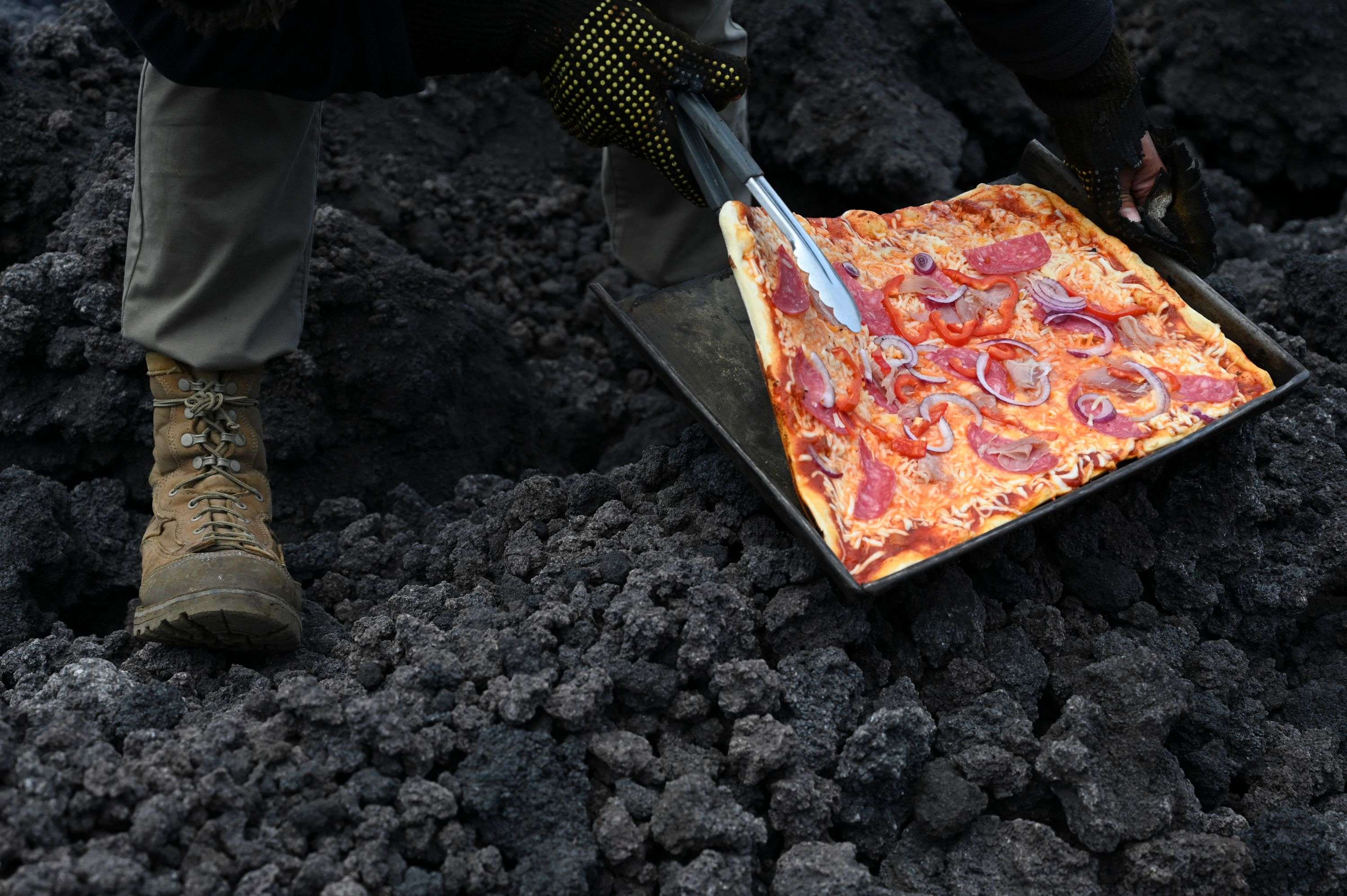 пицца на лаве пицца на вулкане пакая гватемала