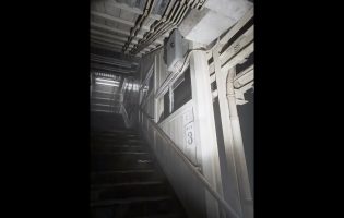 Видео дня: художник воссоздал японскую ж/д-станцию на Unreal Engine 5. Пугает почти как Silent Hill