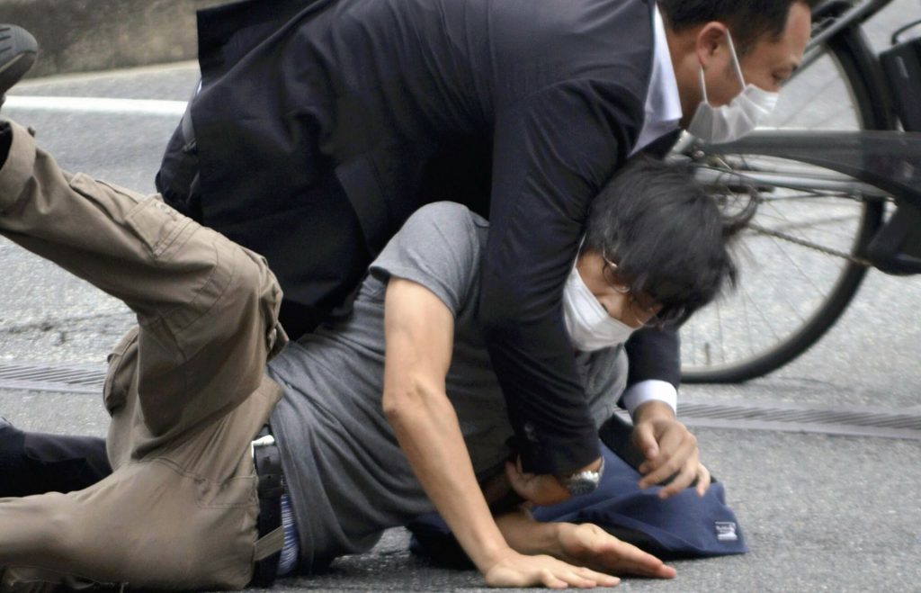 хидео кодзима убийство премьер-министра японии фейк