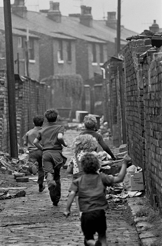 Трущобы Манчестера на фото Ника Хеджеса