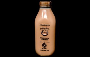 Понедельник начинается с дичи! 7% американцев считают, что шоколадное молоко получают от коричневых коров