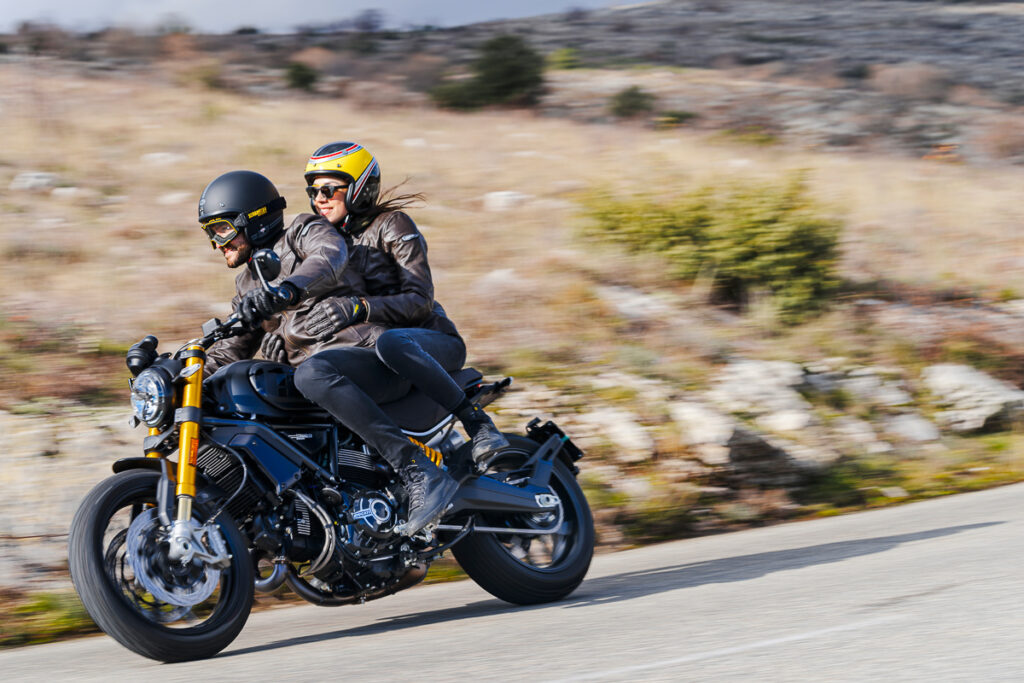 Ducati Scrambler Pro мотоцикл матрица воскрешение