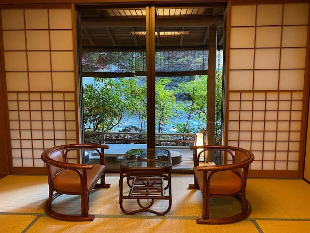 самый старый отель в мире япония