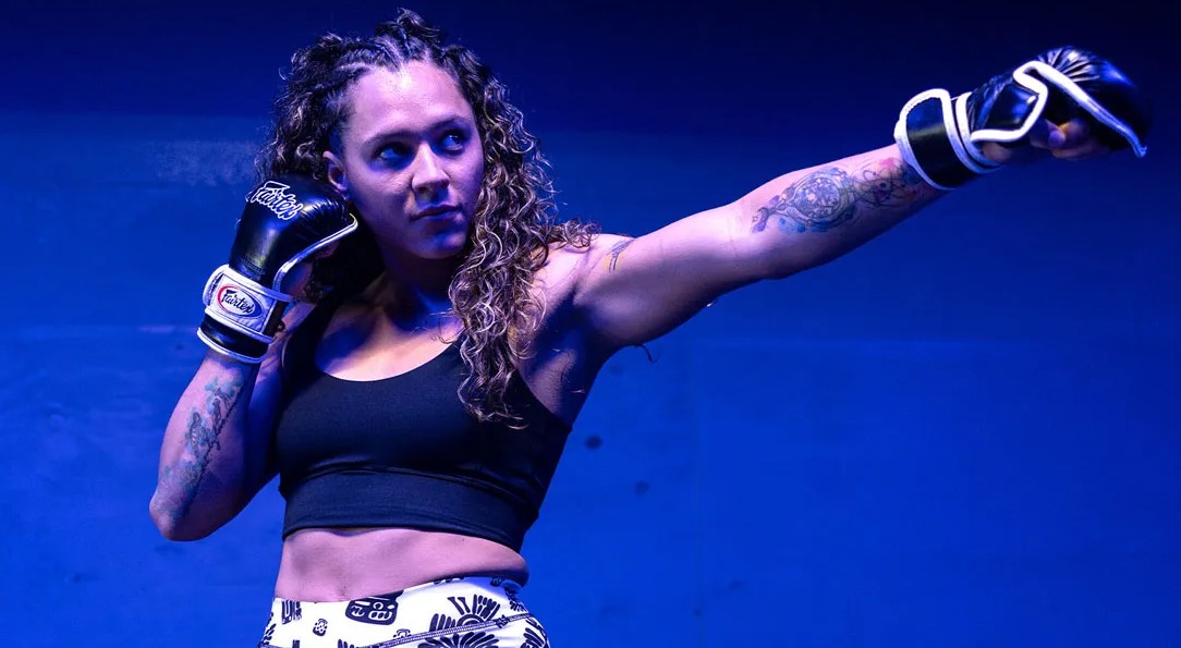 алехандра лара боец мма mma единоборства нокаут