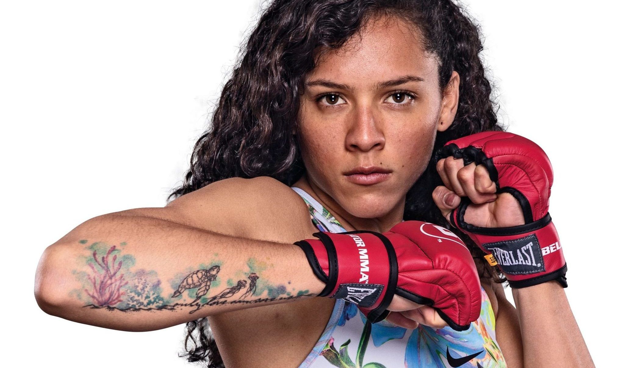 алехандра лара боец мма mma единоборства нокаут