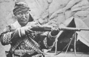 Авантюристы, временщики и злые колдуны: как самозванцы правили на тронах Европы и Азии
