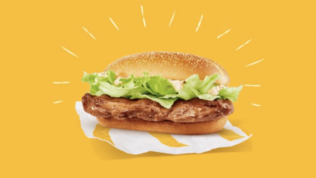 Сэндвич с куриным филе — что поесть в китайском «Макдональдсе», топ десять блюд из китайского «Мака»