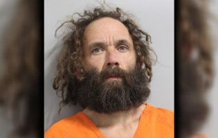 Понедельник начинается с дичи! У Мужика из Флориды нашли в грузовике целый склад оружия и радиоактивный ящик