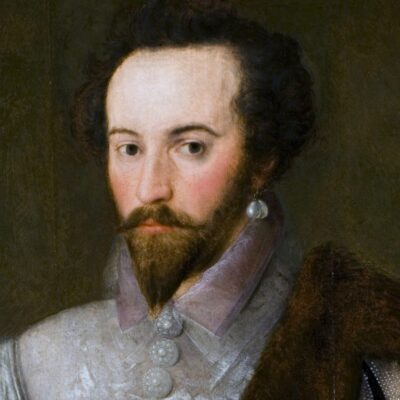 Познакомил Англию с картофелем и табаком, умер на плахе: странная история сэра Уолтера Рэли