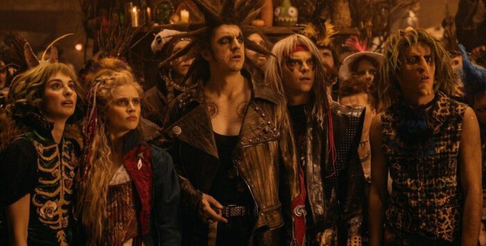 Случайные обзоры: фильм «Король и Шут. Навсегда», артбуки по «Дюне» и отличный скир