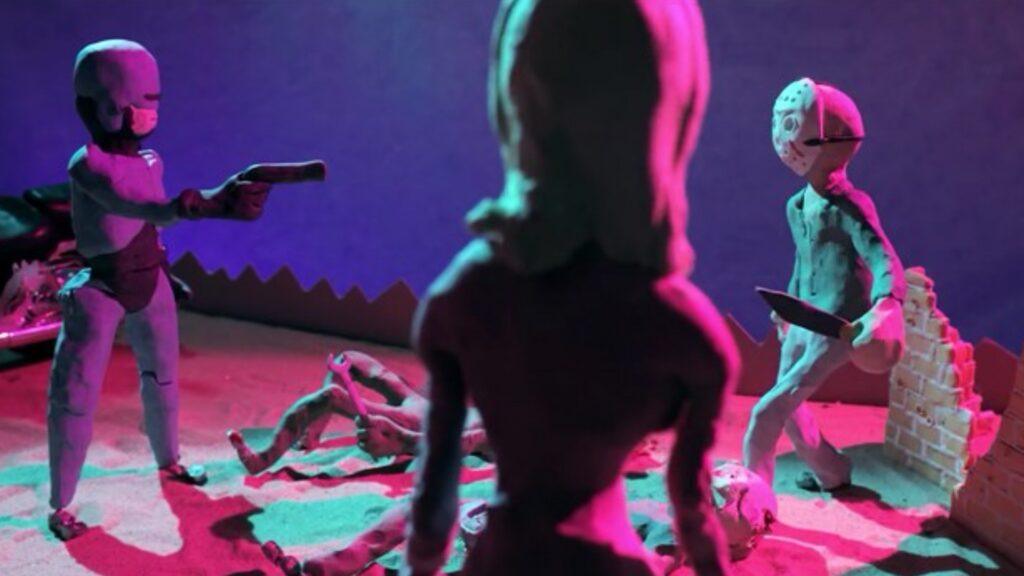 Лотерея сервиса WatchRoster: три победителя получат по 250 долларов за просмотр VHS-кассет и саундтреков на аналоговых носителях