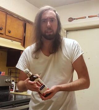 Случайные обзоры: «тот самый пломбир», артбук Death Stranding и соус А.1.