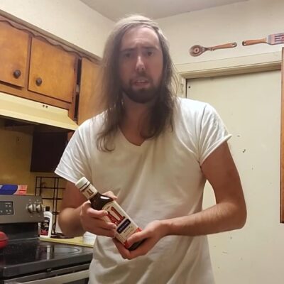 Случайные обзоры: «тот самый пломбир», артбук Death Stranding и соус А.1.