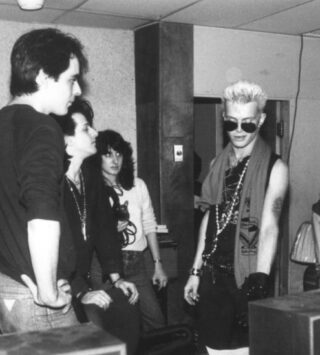 Случайные обзоры: документалка про Билли Айдола, парк «Голубино», настолка «Гвинт»