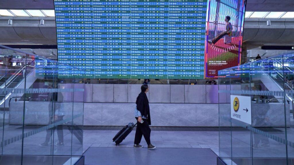 Фен и термометр в аэропорту Парижа — как выиграли 21 тысячу долларов на ставках  